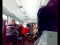 Volksmuziek in Russische trein Volksmuziek in Russische trein