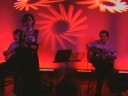 Marla Amastor canta \"Perdi-me para me encontrar\"