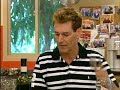 Uri Geller - an unusual spoon bend