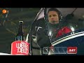 Jan Veen �ffnet Bierflaschen mit dem Hubschrauber