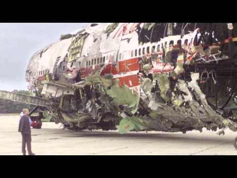 associated press - Former investigators are pushing to reopen the probe into the 1996 crash of TWA Flight 800 off the coast of New York, saying new evidence points to the often...