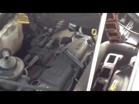 Tune Up  2000-2007 Chrysler PT Cruiser  With a 2.4L Removing Intake Spark plug access
