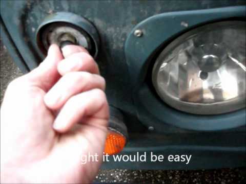 Replacing a bulb of a landrover  110