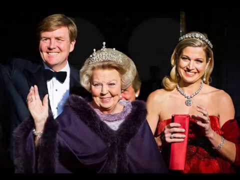 Dutchqueen - My site: https://www.facebook.com/pages/Daily-News-about-Crown-Princess-Mary-of-Denmark/467134383319517?ref=hl Queen Beatrix of Netherlands Hosts a Dinner 29...