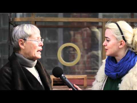 (vvandelland) - Margit Kennedy mit Alice im Wandelland.
