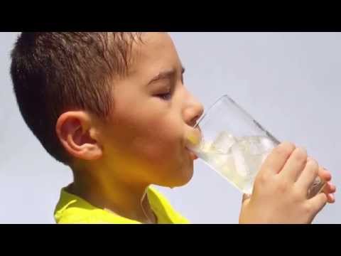 how to treat dehydration in adults