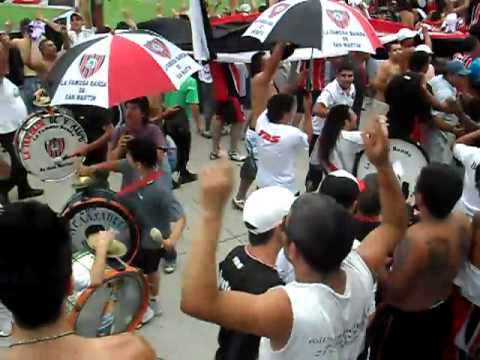 Video - La Famosa Banda De San Martin!!! - La Famosa Banda de San Martin - Chacarita Juniors - Argentina