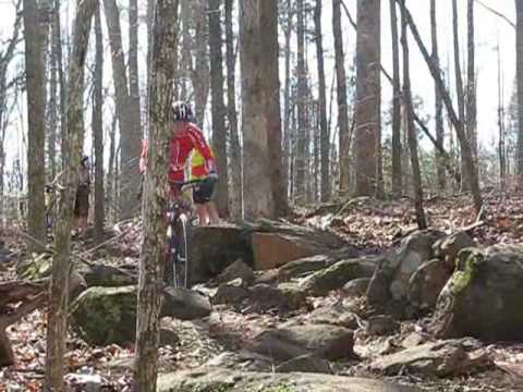 BMX BIKES TRICKS STUNTS CRASHES