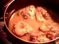 frango ensopado na cerveja  marcelo e beto cozinhando 
