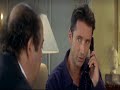 escena buenisima de la cena de los idiotas
