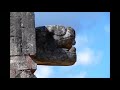 Maya ruines; architecture in the jungle
