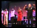 o eterno tony bizarro no palco com o motiro no sesc pomp�ia