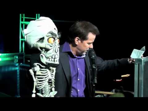 how to send e cards through facebook