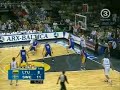 Nnamaka blocks Kleiza