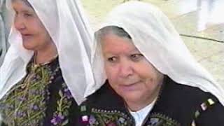 امهات من مخيم الفوار عام 2003 تنفيذ عثمان الطيطي