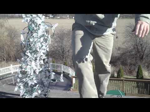 how to fasten christmas lights to stucco