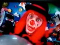 Les Clowns du Carroussel-Le Clown se mis a twister
