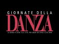 teatro degli arcimboldi
29 aprile ore 21,00

spettacolo promosso dal comune di milano, nel ciclo delle giornate della danza. 

coreografia: jean-claude gallotta 
assistente alla coreografia: mathilde altaraz
drammaturgia: claude-henri buffard
musica: strigall
luci: marie-christine soma
costumi: jacques schiotto e marion mercier
scenografia: jeanne dard
regia luci: fr�d�ric willhelm
regia suoni: antoine strippoli
realizzazione costumi e regia: marion mercier e anne jonathan

produzione centre chor�graphique national de grenoble e th��tre national de chaillot
con il sostegno della mc2 : maison de la culture de grenoble

con fran�oise bal-goetz, camille cau, darrell davis, christophe delachaux, ximena figueroa, benjamin houal, martin kravitz, c�cile renard, thierry verger, b�atrice warrand e jean-claude gallotta.

des gens qui dansent di jean-claude gallotta raccoglie sul palco un gruppo di dieci danzatori di et� diverse. danzatori che, pur essendo dei grandi professionisti, si spogliano del loro virtuosismo, del loro fascino e della loro forza muscolare per intraprendere una radicale ricerca della semplicit�. des gens qui dansent, infatti, vuole portare sulla scena la vita (intesa come insieme di vite quotidiane, comuni) senza manipolazioni, sotterfugi, esagerazioni o iperboli, nella convinzione che il teatro e la danza, paradossalmente, siano rimasti gli unici ambiti in cui si possa iniziare un dialogo con le persone senza cedere alla spettacolarizzazione che ormai caratterizza ogni altro ambito del vivere. e dunque � l'essenzialit� l'elemento costante dei duo passionali, dei teneri trio e degli insoliti quartetti di questo splendido spettacolo.