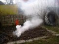 ?wieca dymna domowej roboty / a smoke grenade ?wieca dymna domowej roboty / a smoke grenade