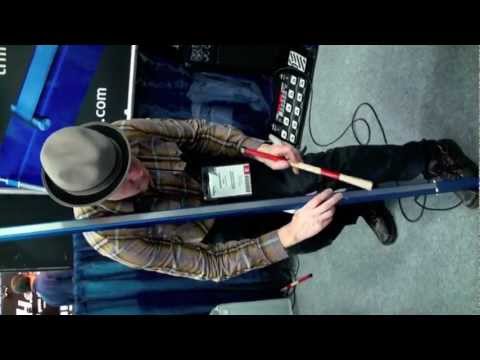 SLAPEROO - New Percussive Metal Bass Instrument