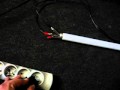 Теплый запуск Vossloh Schwabe ELXc :: Теплый запуск люминесцентной лампы типа T8 Osram 865 при помощи балласта фирмы Vossloh Schwabe ELXc. На видео видна пауза 2-3 секунды - время необходимое для подогрева электродов...