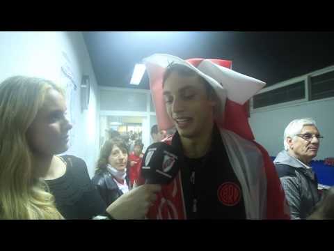 Nahuel Gallardo, hijo de Marcelo, en los festejos del campeón