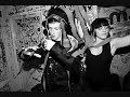 Totally Enormous Extinct Dinosaurs – Garden