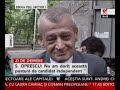 Senatorul PSD Sorin Oprescu a demisionat astăzi din partid, el depunându-şi demisia la filiala sectorului 1 unde este înscris. El a declarat că nu intenţionează să renunţe nici în ultimul moment la candidatura sa independentă pentru Primăria Capitalei.La intrarea în sediul PSD sector 1, Oprescu a arătat că nu există cale de întoarcere în privinţa deciziei sale de a se înscrie ca independent în cursă pentru că el nu este nici un om nehotărât, nici unul care se joacă. 