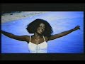 clipe do cd vamo que vamo, da m�sica �menina mulher da pele preta�, de jorge ben (benjor). participa��o da atriz thalma de freitas.