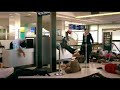 spot TV Geox adult 'smelly airport' French version by LOCALI