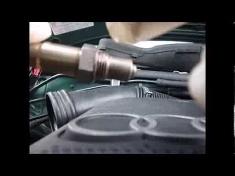 Audi A4 O2 Lambda Sensor Replacement