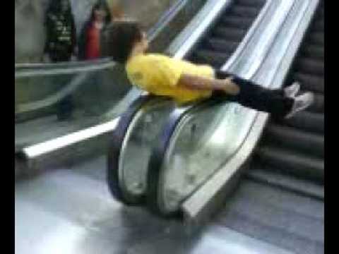 Girando escaleras mecanicas