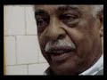 o sambista walter alfaiate esteve em campinas para show no tonico�s boteco. pela manh� passou no mercado municipal e deu uma palha deliciosa. olha s�: