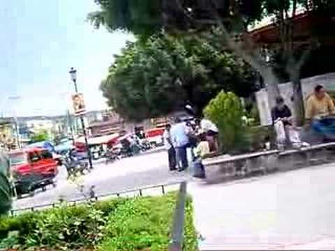 alvaro obregon michoacan - Yo grabando en La Plaza de Alvaro Obregon Michoacan Mexico.