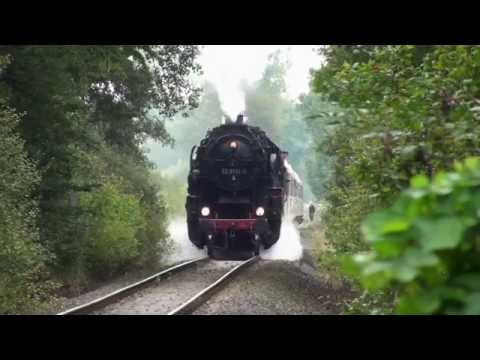 Sonderzug - Auf seinem Weg durch den Westerwald wurde der Eisenbahn-Romantik-Sonderzug am 20.09.2011 von der Dampflok 52 8134-0 der Eisenbahnfreunde Betzdorf bespannt. D...