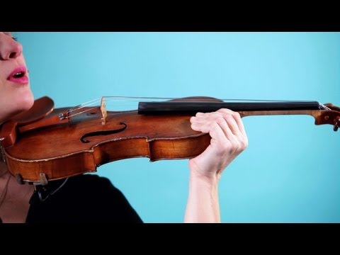 how to hold a violin properly