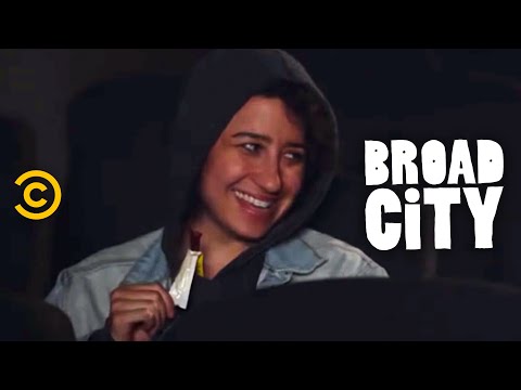 Broad City - Movie Day