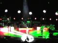 sheryl crow performs 