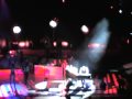 sheryl crow performs 