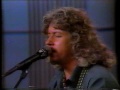Arlo Guthrie Thanks the Narcs