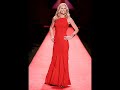 this is my favorite song so i thought i would make a video of all the celebs in red lindsy lohan ,idina menzel, kristin chenoweth, tori spelling, jennie garth