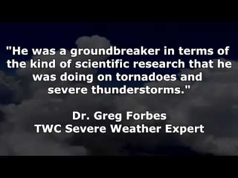 tribute - Tribute Video To Twistex Team of Tim Samaras, Paul Samaras, and Carl Young. Samaras was a careful storm chaser, but that hard north turn and chaser convergen...