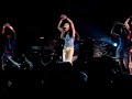 Jolin singing...