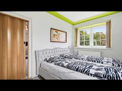 Video Rodinný dům s investičním potenciálem, zahradou a možností více bytových jednotek - Vinařice - Dobro