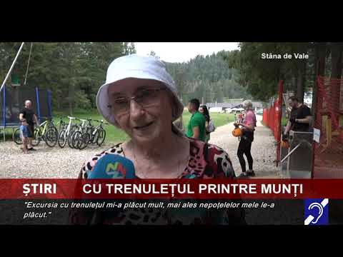 Cu trenulețul printre munți