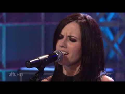 Dolores O’Riordan - “Ordinary Day” Jay Leno Show 2007