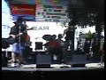 Alberto Zurita en el bajo electrico