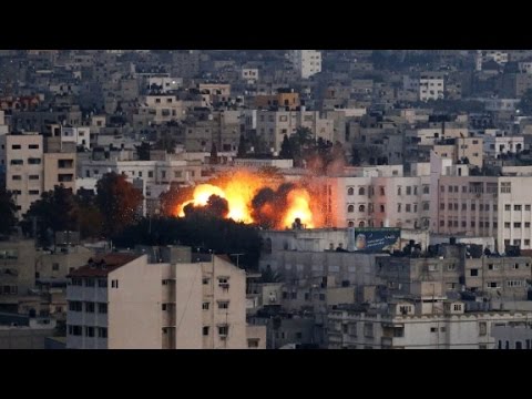 F-16 fighters drop bombs on Gaza