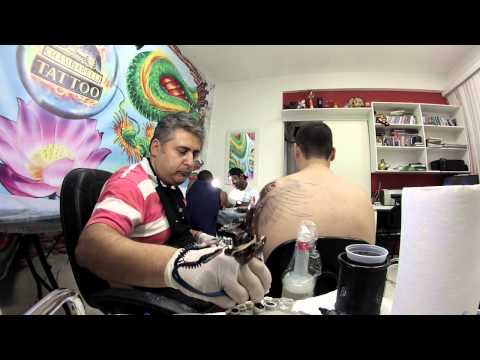 tatuagem - Tatuagem Kratos, God of War, criado por Chambarelli Tattoo Endereço: Travessa Quaresma, 30 - Sala 208 - Nova Iguaçu/RJ Telefone: (21) 2668-1724 http://www.fa...