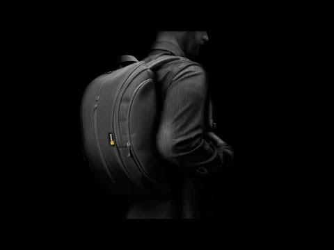 Boa squeeze, graphite | Slim laptop backpacks by booq